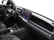 Volkswagen Tayron R-Line Edition 1.5 eHybrid 204 PK 6 versn. DSG · Rondomzichtcamera · Panoramaschuif-kanteldak · Trekhaak inklapbaar, met elektrische ontgrendeling, incl. aanhangermanoeuvreerhulp Trailer Assist · Prijs is inclusief inruilpremie · MEGA SALE