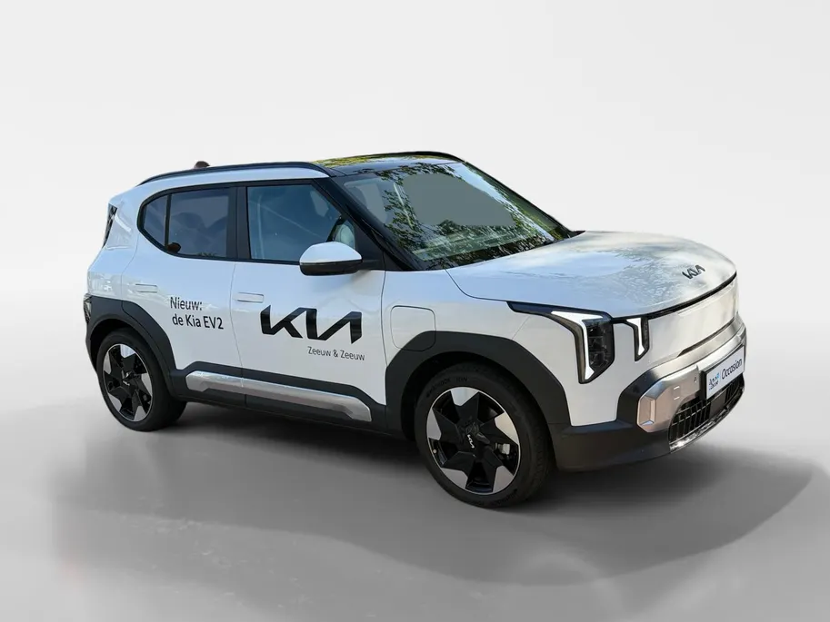 Kia EV2 Plus Advanced 42.2 kWh STOEL & STUURVERWARMING | PANORAMADAK | ELEKTRISCHE STOELVERST | RESTERENDE FABRIEKSGARANTIE TM 2036