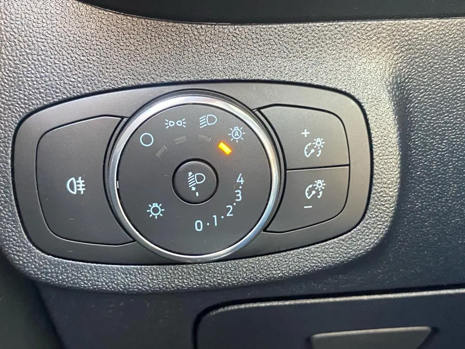 Ford Fiesta 5-deurs 1.0 EcoBoost Hybrid Titanium NL auto | Apple CarPlay / Android-Auto | lm velgen | parkeersensoren | etc.