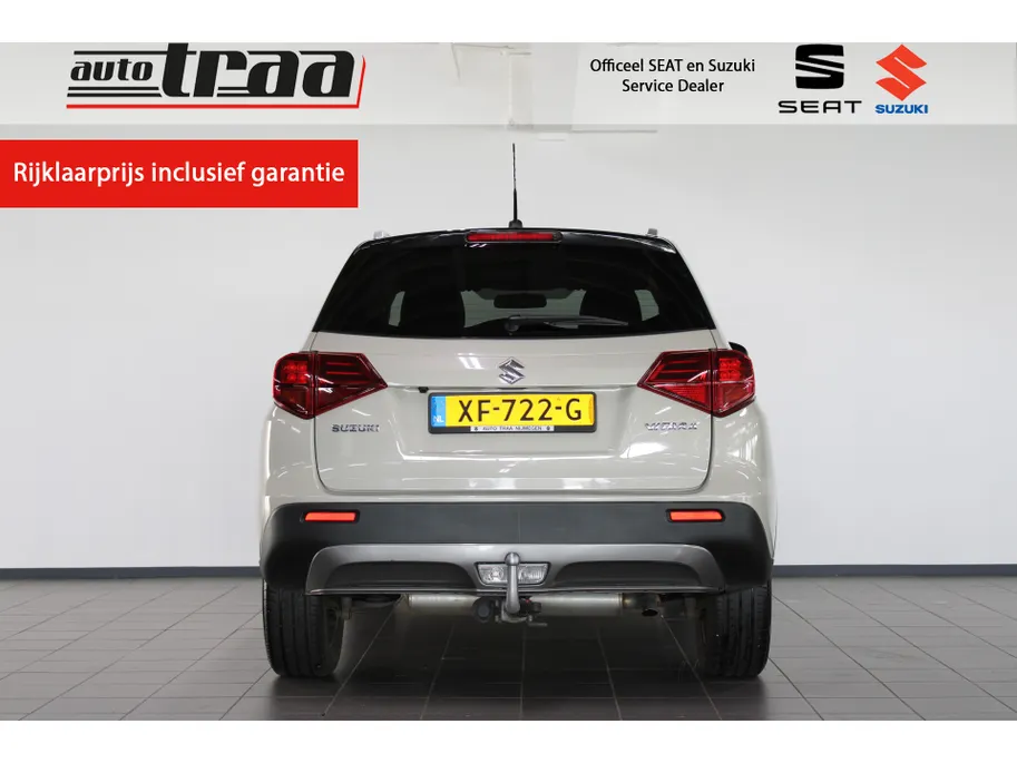 Suzuki Vitara 1.0 Boosterjet Select / Trekhaak / Camera / Stoelverwarming / Navigatie /