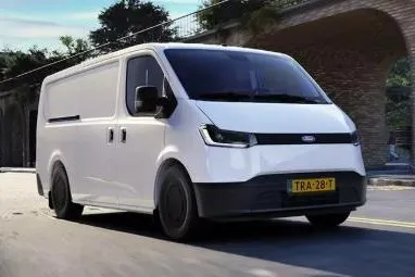 Ford Transit City 330 GB Trend L2H2 56 kWh 150 pk FWD | 12,3 scherm met apple car play & android auto | Adaptive cruise control | Parkeersensoren voor en achter | Achteruitrijcamera | Bijrijdersbank | Vanaf heden bestelbaar! - Bezichtigen vanaf Q4-2026
