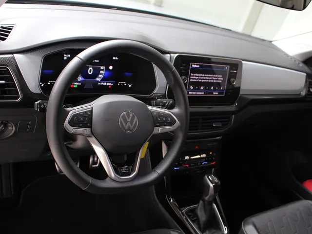 Volkswagen T-Cross 1.0 TSI Life Goal DSG Automaat Navigatie | IQ-Light | Camera | Climate Control | 4-Seizoenen banden