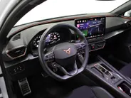 CUPRA Leon Sportstourer 1.5 TSI e-Hybrid Business PHEV / Stoel + Stuurverwarming / Elektr. Klep / 18' LMV / Camera / Navi /
