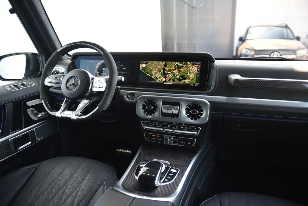 Mercedes-Benz G-Klasse 63 AMG 585pk