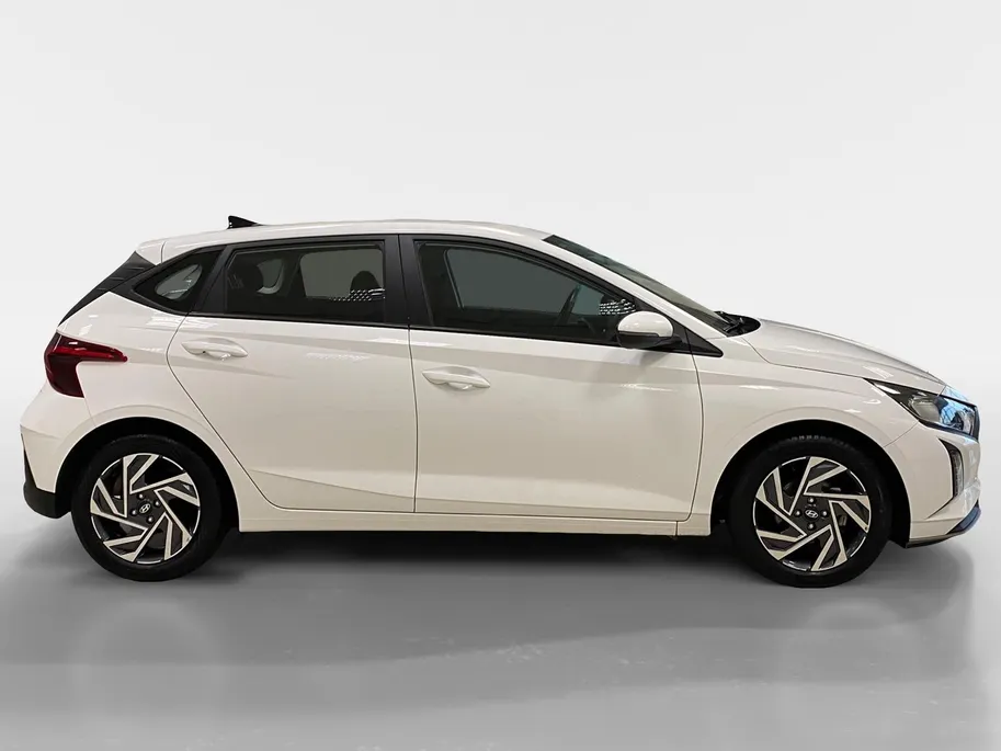 Hyundai i20 1.2 COMFORT | APPLE CARPLAY | CAMERA | 4 SEIZOENBANDEN | NL-AUTO |