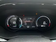Kia e-Niro ExecutiveLine 64 kWh | SOH 100% | Warmtepomp | Navigatie | Adaptive cruise control | Climate control | Apple Carplay & Android Auto | Achteruitrijcamera | Stoel- stuurverwarming |