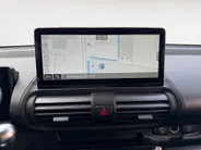 Hyundai Inster E-Motion 49 kWh + CFP | Z&Z topdeal van €26.690,- nu voor €25.190,- |