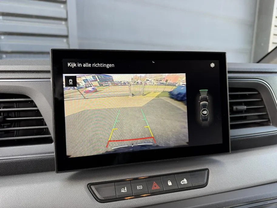 Renault Master E-Tech T35 L2H2 Advance Long Range 87 kWh Automaat | DEMO | Trekhaak | RVS Side & Backbar | Laadruimte Betimmering | Navi | Camera | Apple CarPlay/Android Auto | Full LED | Climate Control | Parkeersensoren |