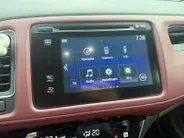 Honda HR-V 1.5 i-VTEC Elegance | Automaat | Trekhaak | Achteruitrijcamera | Stoelverwarming | Led koplampen | Dealer onderhouden |