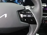 Kia Niro 1.6 GDi Hybrid DynamicPlusLine | Trekhaak | Stuur-/stoelverwarming | Schuifdak | Camera | Cruise adapt. | Clima | HUD | LED | 16" LM |