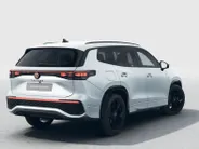 Volkswagen Tayron R-Line Edition 1.5 eHybrid 204 PK 6 versn. DSG · Black Style Pakket · Panoramaschuif-kanteldak · Trekhaak inklapbaar, met elektrische ontgrendeling, incl. aanhangermanoeuvreerhulp Trailer Assist ·