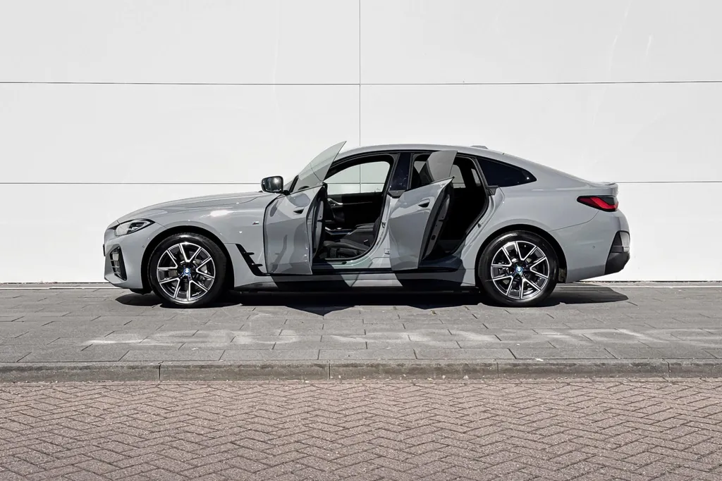 BMW i4 eDrive35 70 kWh