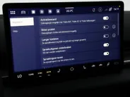 Volkswagen ID.3 Neo Life 61 kWh accu 190 PK Elektr. aandrijving · Comfort Pakket · Zijruiten achter en achterruit getint ·