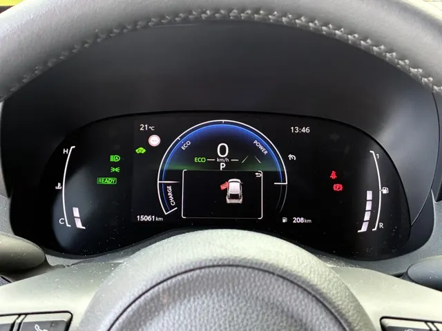 Toyota Yaris Cross 1.5 Hybr 130 Dynamic Comfort Pack | Stoelverw. | PDC V+A | Adapt. Cruise