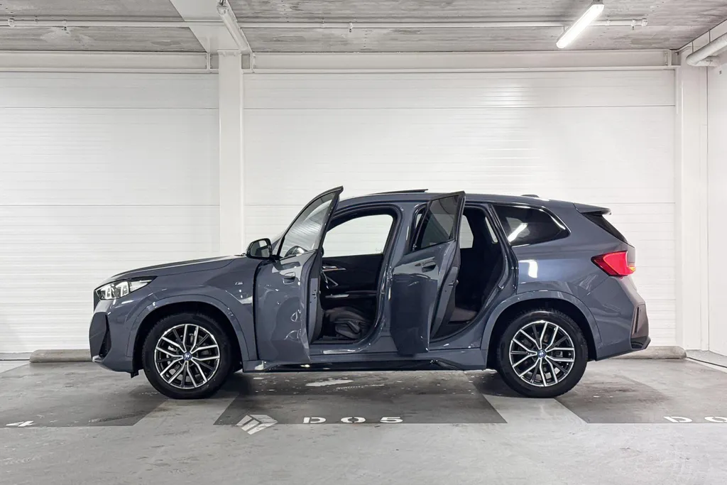 BMW iX1 eDrive20