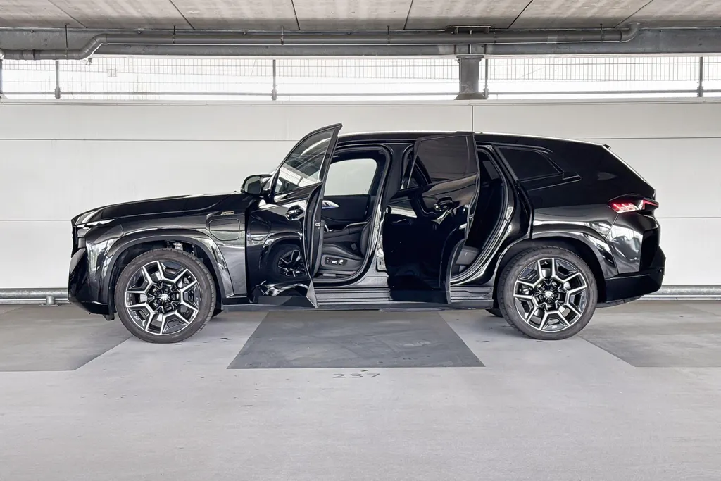 BMW XM PHEV 30 kWh