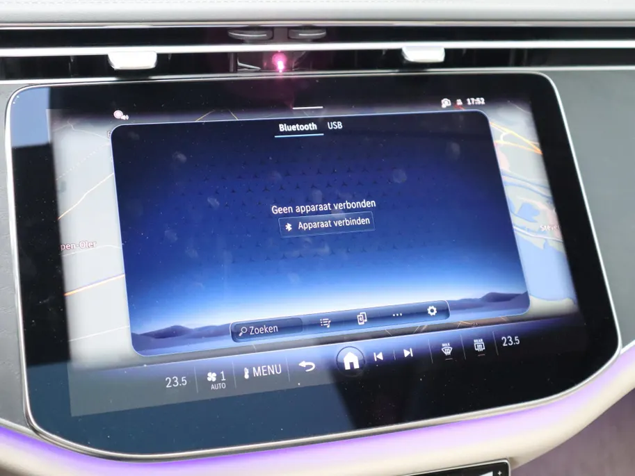 Mercedes-Benz E-Klasse Estate 300 e Exclusive Line l Trekhaak l Panoramadak l stoelverwarming l Leder