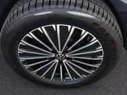 Volkswagen Tiguan 1.5eHybrid 204PK Life Edition · Trekhaak · Navigatie · Camera + parkeersensoren · Garantie t/m 10-02-2031 of 100000km.
