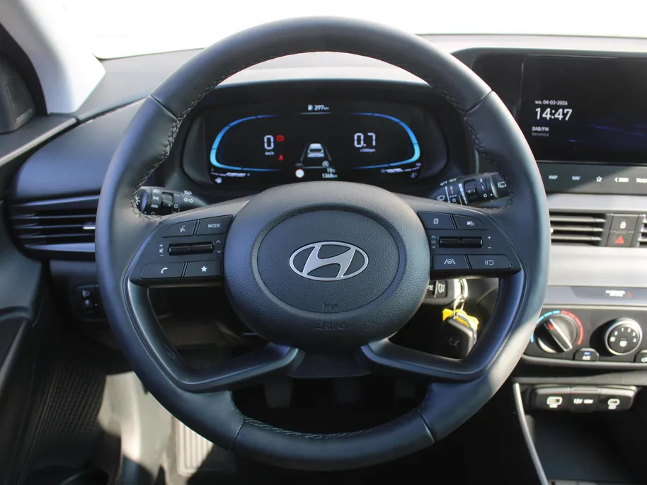 Hyundai i20 1.2 MPI Comfort | BTW Auto | Stuur-/stoelverwarming | Camera | Navi | Apple Carplay | Android Auto | Cruise | 16' LM | All seasons | Airco |