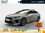 Kia ProCeed 1.0 T-GDI GT-Line | Elektrisch Glazen Schuif / Kanteldak | Apple Carplay / Android Auto | Navigatiesysteem | Stoel + Stuurverwarming | Licht + Regensensor | Parkeersensoren + Camera Achter | Cruise Control | 17” Lichtmetalen Velgen | Climate Control Rijst