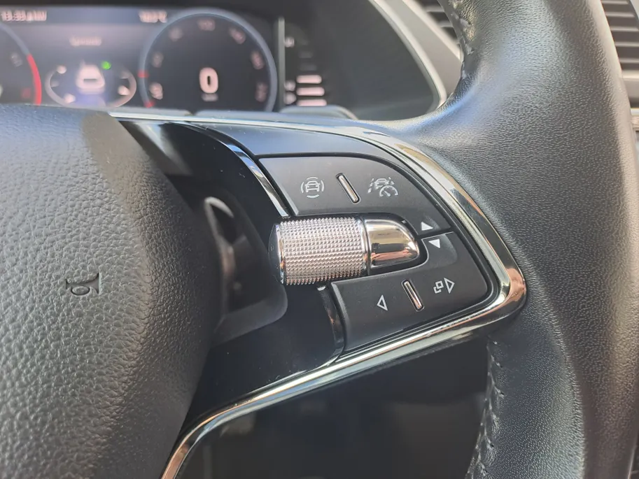 Škoda Superb Combi 1.5 TSI ACT Business Edition AUTOMAAT | Navigatie | Apple Carplay/Android Auto | Cruise / Sensoren