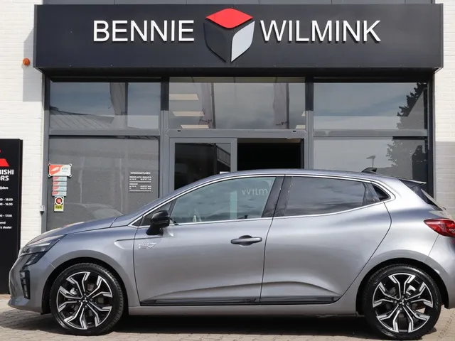 Mitsubishi Colt 1.6 HEV Intense+ Adaptive Cruise | Keyless | All Seasons