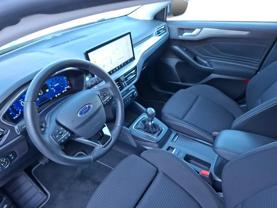 Ford Focus Wagon 1.0 EcoBoost Hybrid Titanium X | Dealeronderhouden | Stoel- stuur en voorruitverwarming | Navigatie