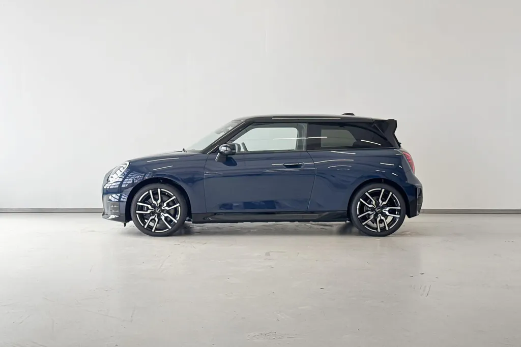 MINI Cooper 3-deurs Electric Cooper E John Cooper Works M 40.7 kWh