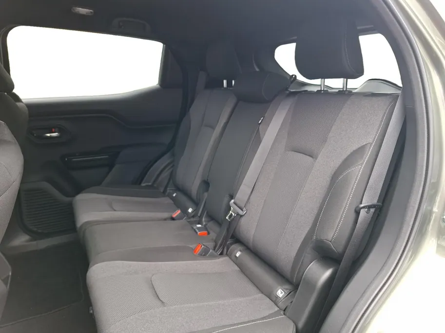 Suzuki e Vitara Select 61 kWh | DEMO | Direct leverbaar | Dodehoek detectie | Navigatie | Adaptieve cruise control