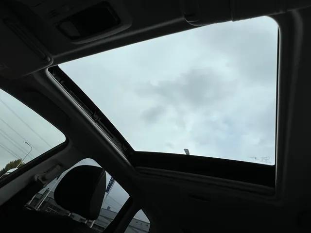 Subaru Forester 2.0 Luxury Plus Eyesight Automaat | Trekhaak | 17' LM Velgen | Verhoging set | Elek. Schuif/Kantel Dak
