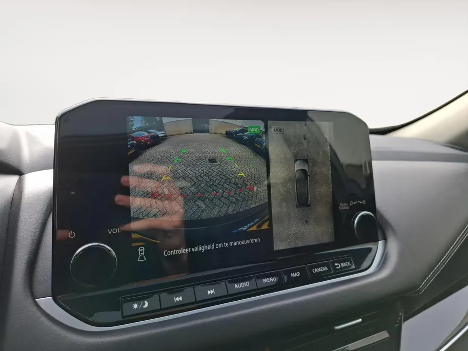 Nissan QASHQAI 1.3 MHEV Xtronic Premiere Edition | RONDOM CAMERA | PANO DAK | CLIMATE | CRUISE | CARPLAY |