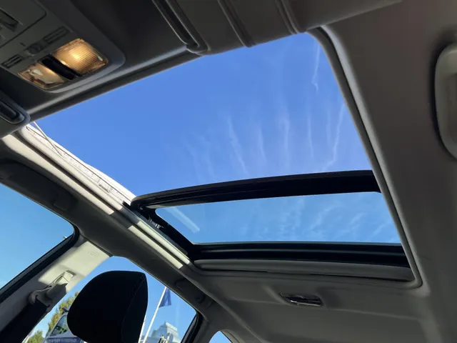 Subaru Forester 2.0 Luxury Automaat | Trekhaak | All Season Banden | Elek. Schuif/Kantel Dak | Adaptieve Cruise Control