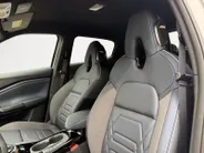 Nissan Juke 1.6 Hybrid Pulse | NISSAN MORE 10 JAAR GARANTIE | 4000 EURO KORTING | NIEUWE UITVOERING | DIRECT RIJDEN | BOSE | RONDCOM CAMERA |
