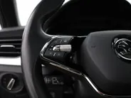 Škoda Kamiq 1.0 TSI 110pk DSG Business Edition · Camera · Trekhaak · Panoramadak · Apple/Android Car Play · Stoelverwarming · Clima · Navigatie · P-Sensoren · 17'' Inch ·