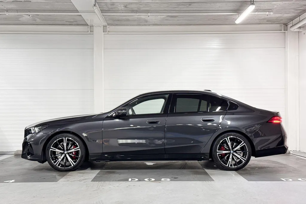 BMW 5 Serie Sedan 520i