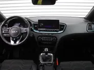 Kia Ceed 1.0 T-GDi Design Edition | Stuur-/stoelverwarming | Cruise | Camera | 16' LM | Dodehoekdetectie | JBL audio | LED |