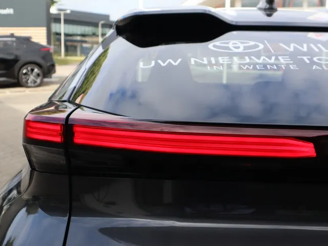 Toyota C-HR 1.8 Hybrid 140 Dynamic