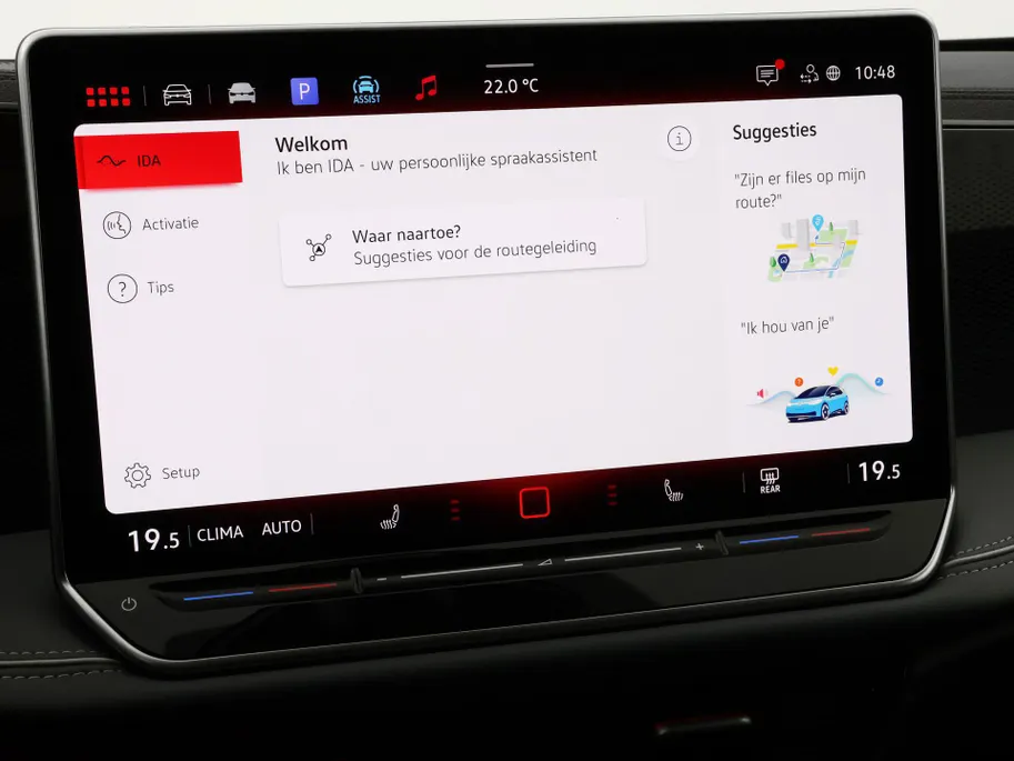 Volkswagen Passat Variant 1.5 eTSI 150pk DSG Elegance Business · Camera · Wegklapbare Trekhaak · Apple/Android Car Play · Dodehoeksensoren · P-Sensoren · 17'' Inch · Garantie t/m 18-06-2028 of 100.000