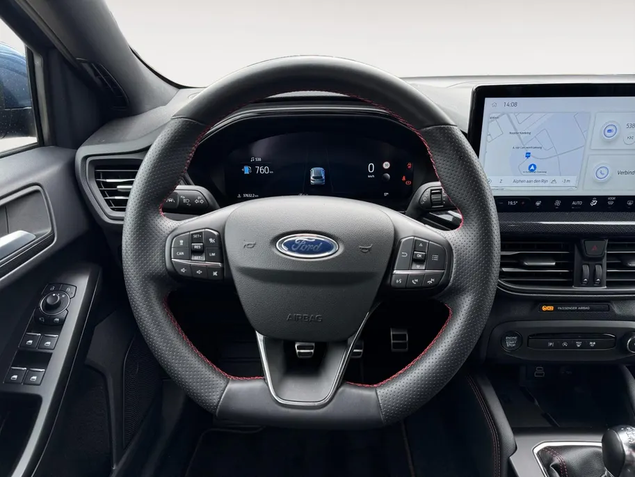 Ford Focus Wagon 1.0 EcoBoost Hybrid ST Line X | NL auto | 1e eigenaar | Dealer onderhouden | Adapt cruise control | BLIS | Winter pack | Elektr. achterklep | Parkeersensoren voor en achter | Achteruitrijcamera | Apple carplay & android auto | 18' lichtmetalen velge