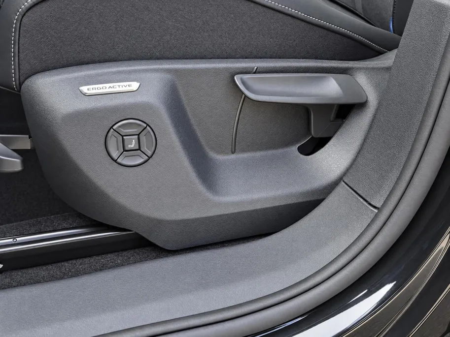 Volkswagen Tayron R-Line Edition 1.5 eHybrid 204 PK 6 versn. DSG · Black Style Pakket · Trekhaak inklapbaar, met elektrische ontgrendeling, incl. aanhangermanoeuvreerhulp Trailer Assist ·