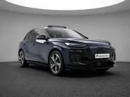 Audi Q6 e-tron Launch edition quattro 100Kwh 388 PK · Panorama dak · Assistentiepakket Veiligheid · Tech Pro
