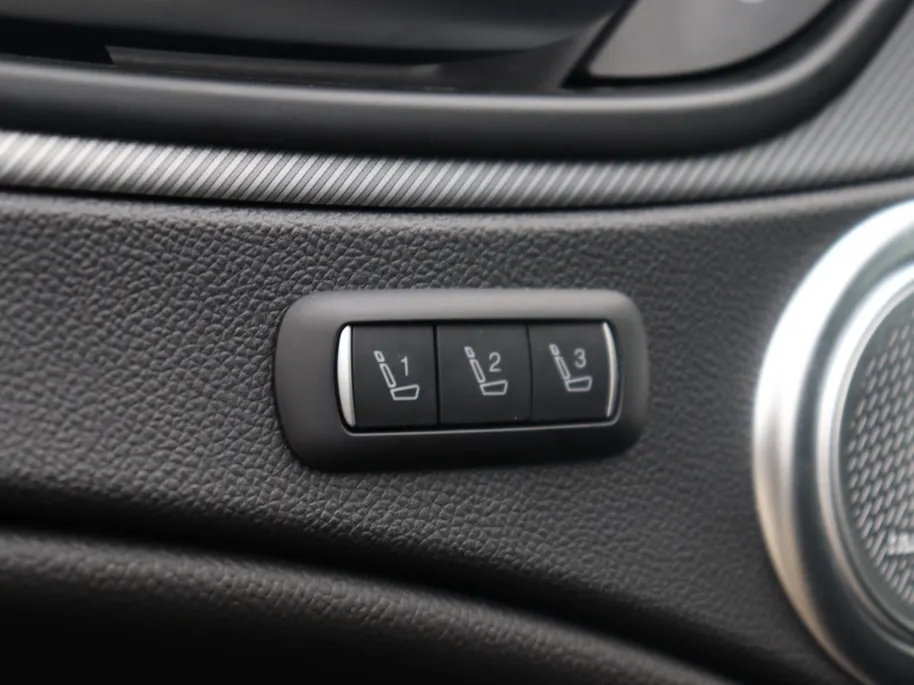 Alfa Romeo Stelvio 2.0 Turbo 280 PK AWD Veloce | Navi | Harman | Driver | BTW | 20'