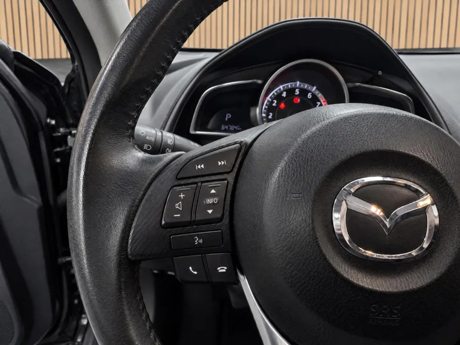 Mazda CX-3 2.0 SkyActiv-G 120 GT-M Trekhaak | HUD | Stoelverwarming | Navigatie | Lichtmetaal | Dodehoek detectie |