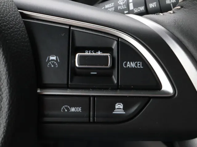 Suzuki Swift 1.2 Style Smart Hybrid