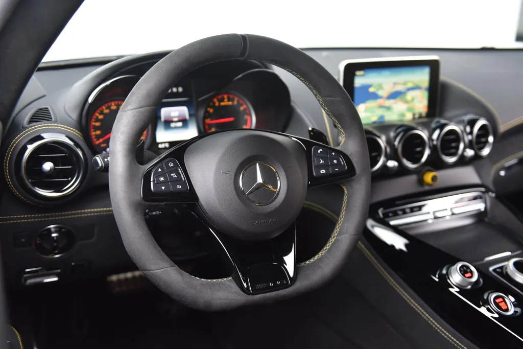 Mercedes-Benz AMG GT 4.0 R