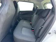 Renault ZOE R110 Limited 41 kWh | Koop Accu | SOH 92.2% | Parkeersensoren | Cruise & Climate Control | Stoelverwarming | Bluetooth | Navigatie | 12 Maanden BOVAG Garantie
