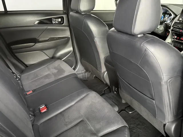 Mitsubishi Eclipse Cross 2.4 PHEV Intense+