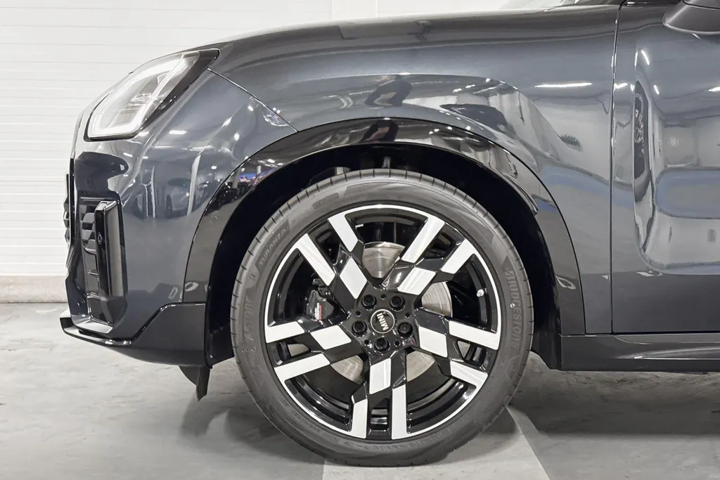 MINI Countryman Electric SE ALL4 John Cooper Works