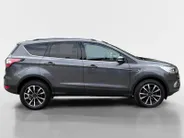 Ford Kuga 1.5 EcoBoost Trend Ultimate | Trekhaak | Camera | 18' Lichtmetalen velgen | Voorruitverwarming | Navigatie | Climate Control | Privacy Glass | Cruise Control