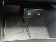 Ford Kuga 1.5 EcoBoost Titanium 150PK | Trekhaak (1800kg trekgewicht) | Navigatie | Parkeersensoren | Privacy Glass | Winter Pack